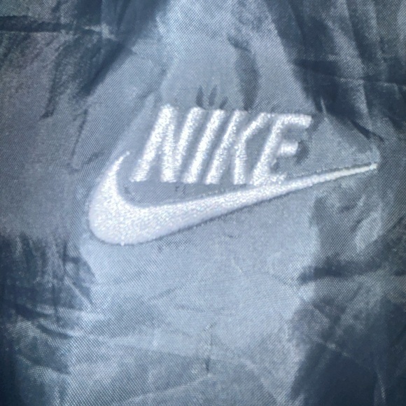 Men’s Gray/Silver Nike Pants Size Large - Picture 5 of 5